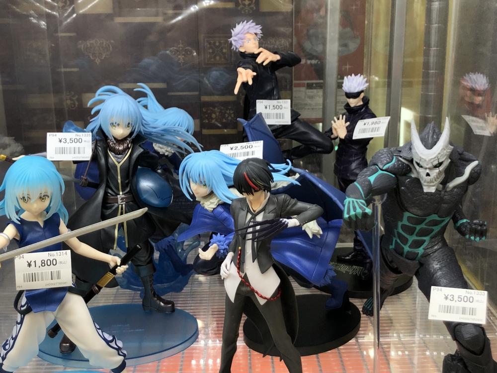 転生したらスライムだった件、怪獣8号