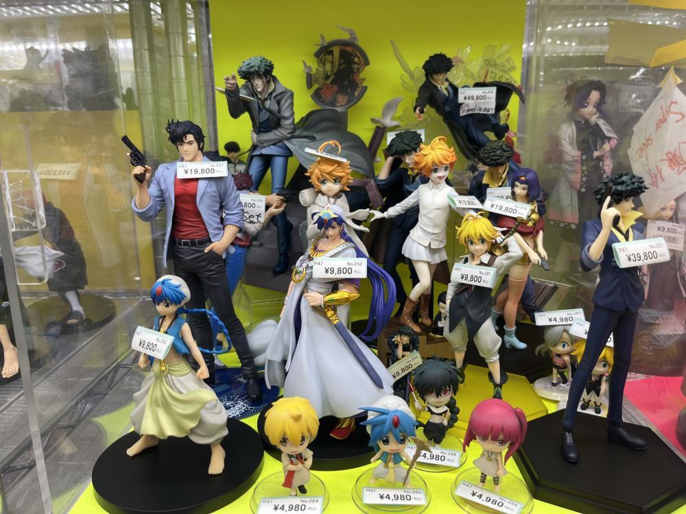 카우보이 비밥 등 피규어