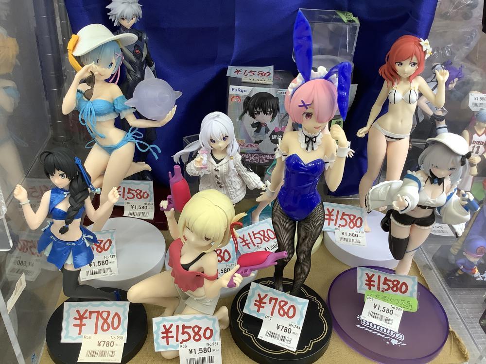 Re : 처음부터 시작하는 이세계 생활 외 피규어