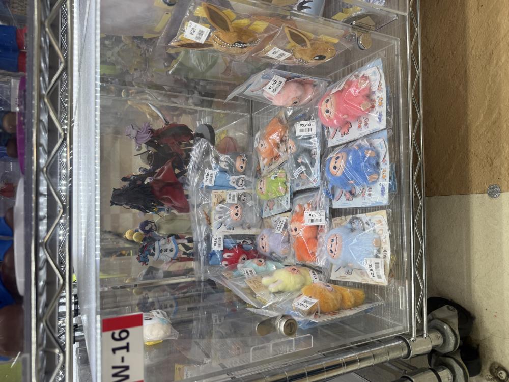 LABUBU他ぬいぐるみ