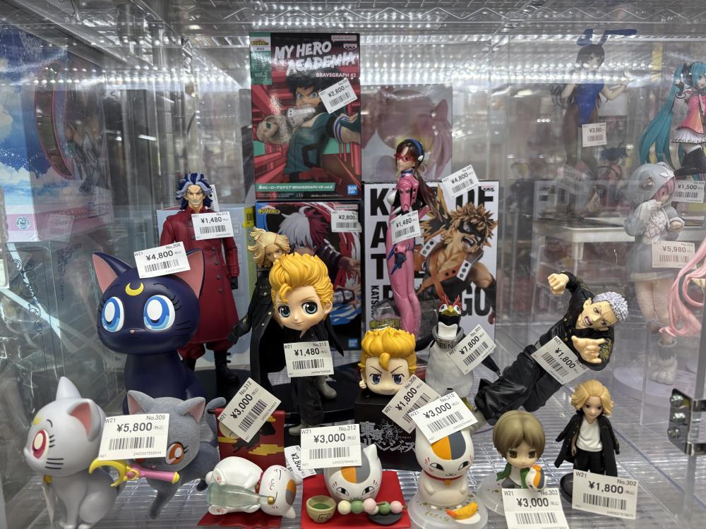 도쿄 비치 리벤저스, 나츠메 친구장