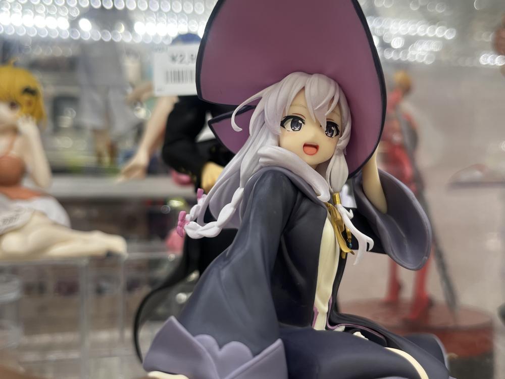 魔女の旅々他フィギュア