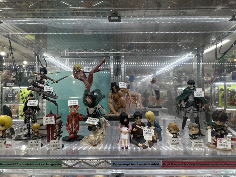 진격의 거인 피규어