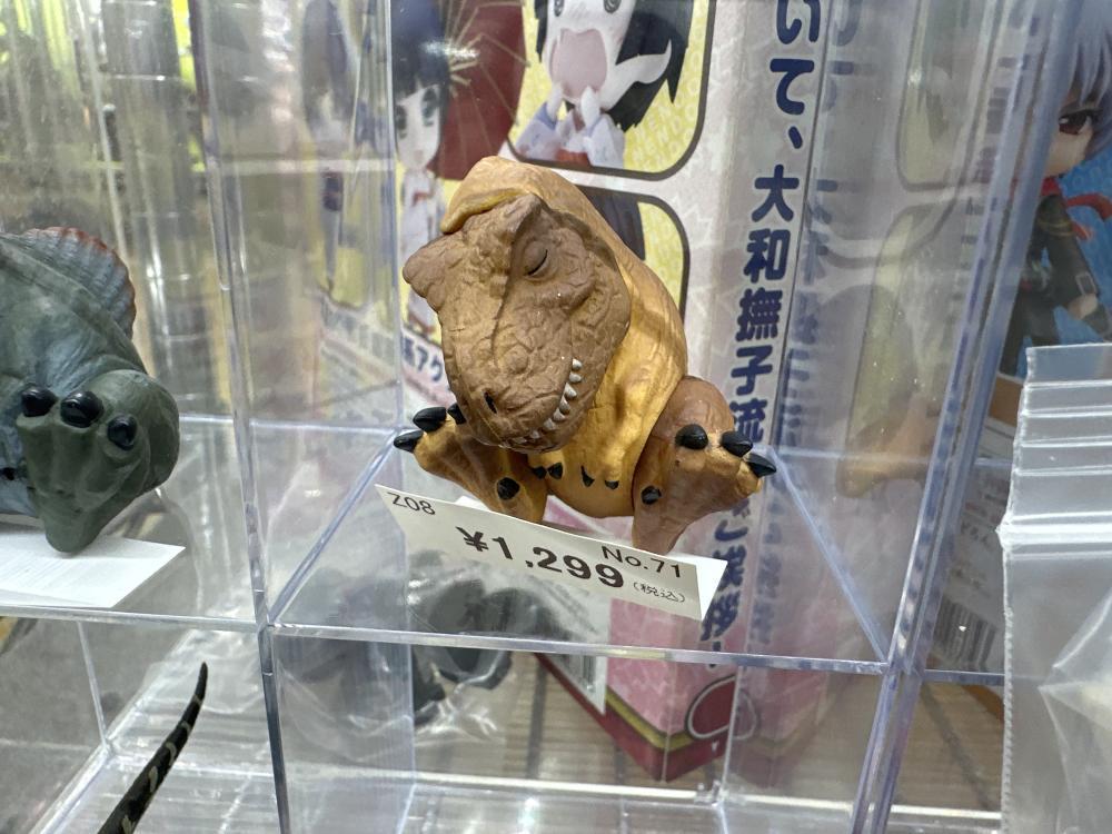 恐竜フィギュア