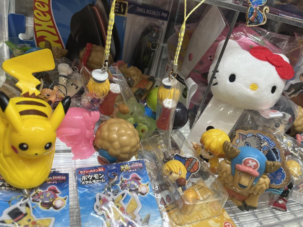 Keychains and other figures