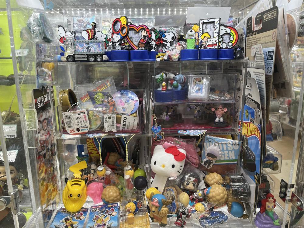 Keychains and other figures