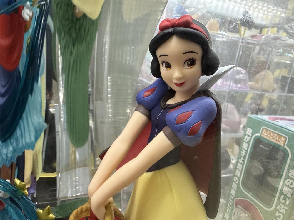 디즈니 외 피규어