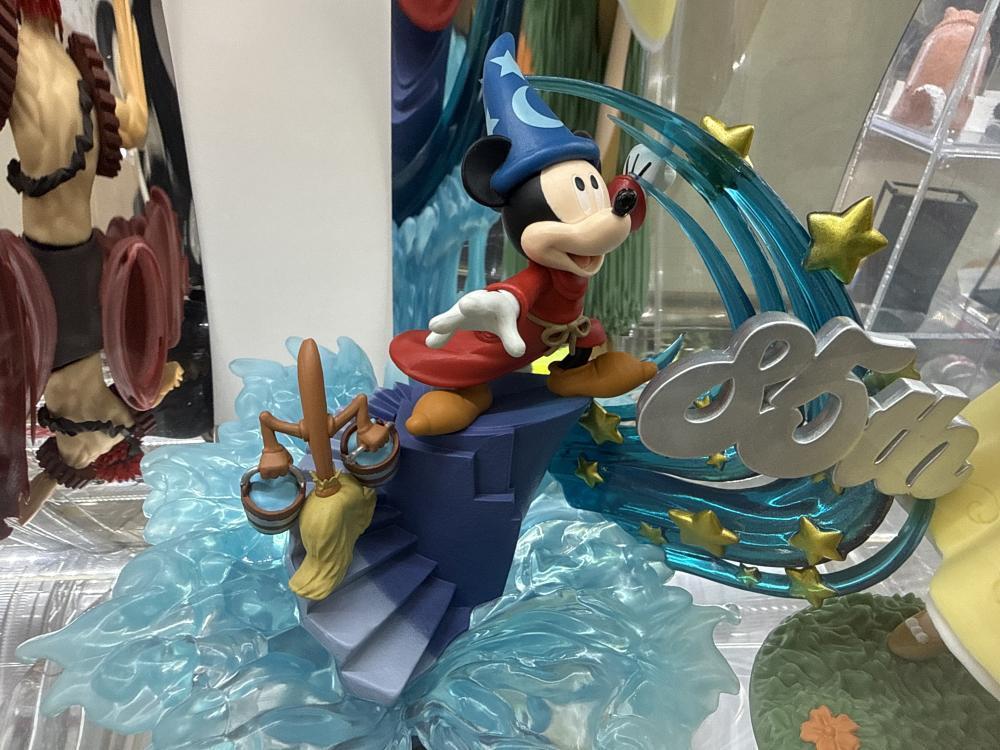 디즈니 외 피규어