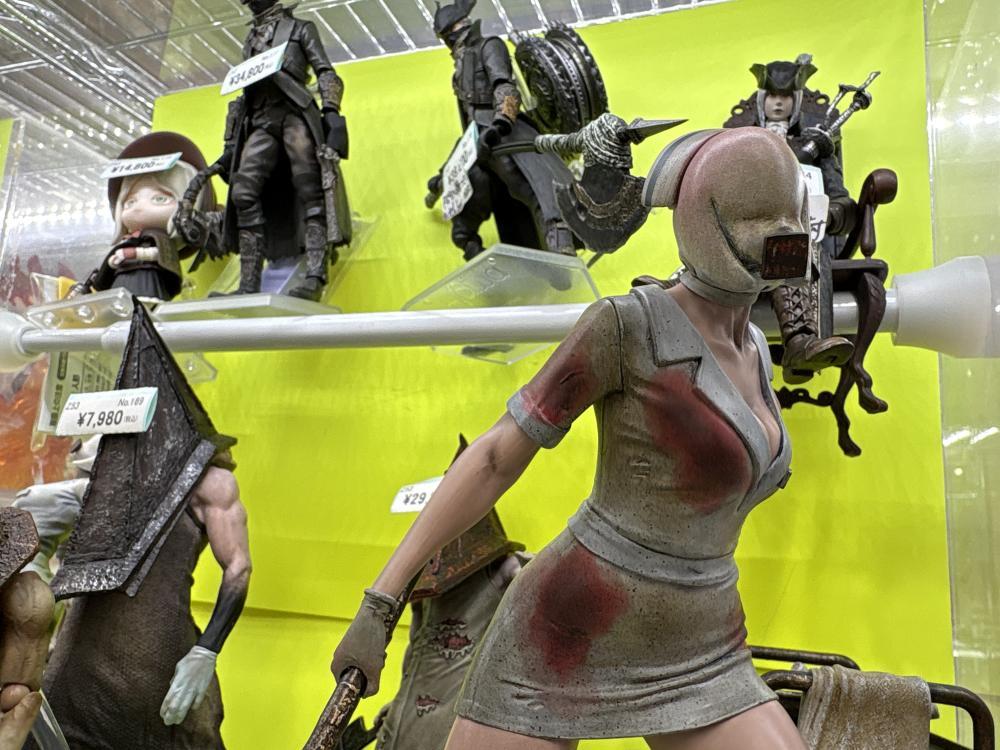 게임 피규어 컬렉션