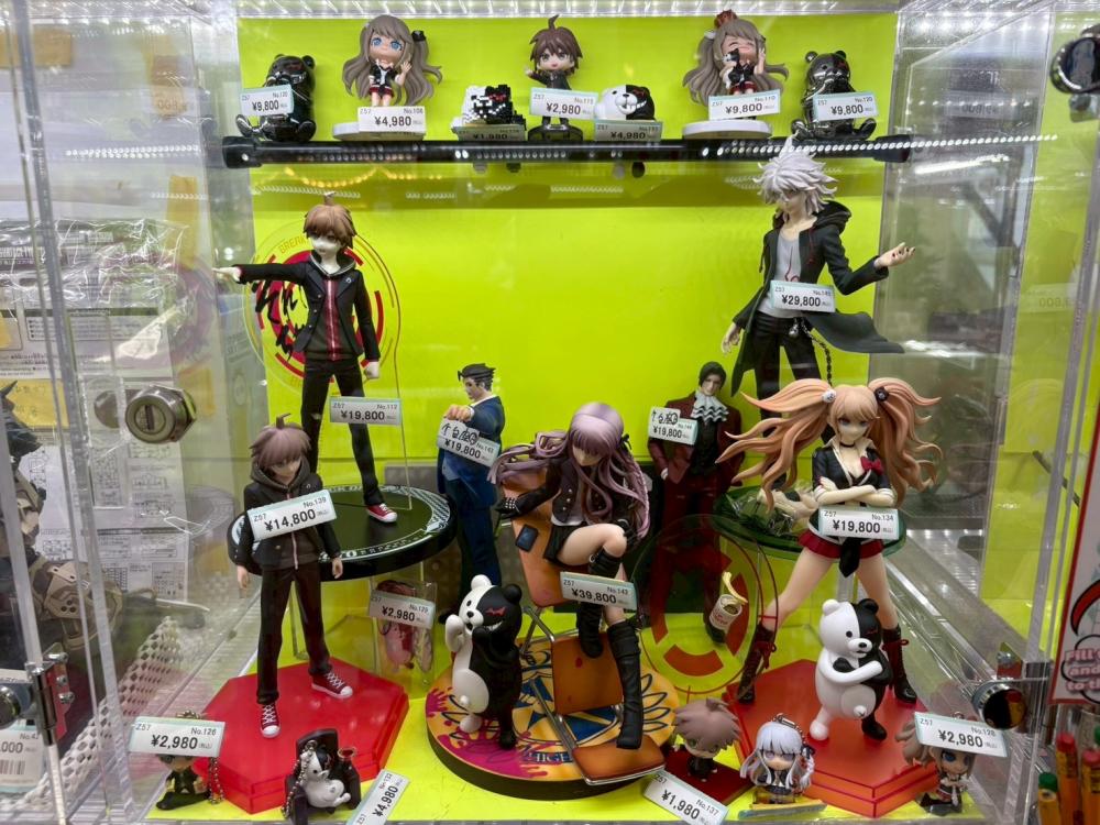 弹丸论破，逆转裁判